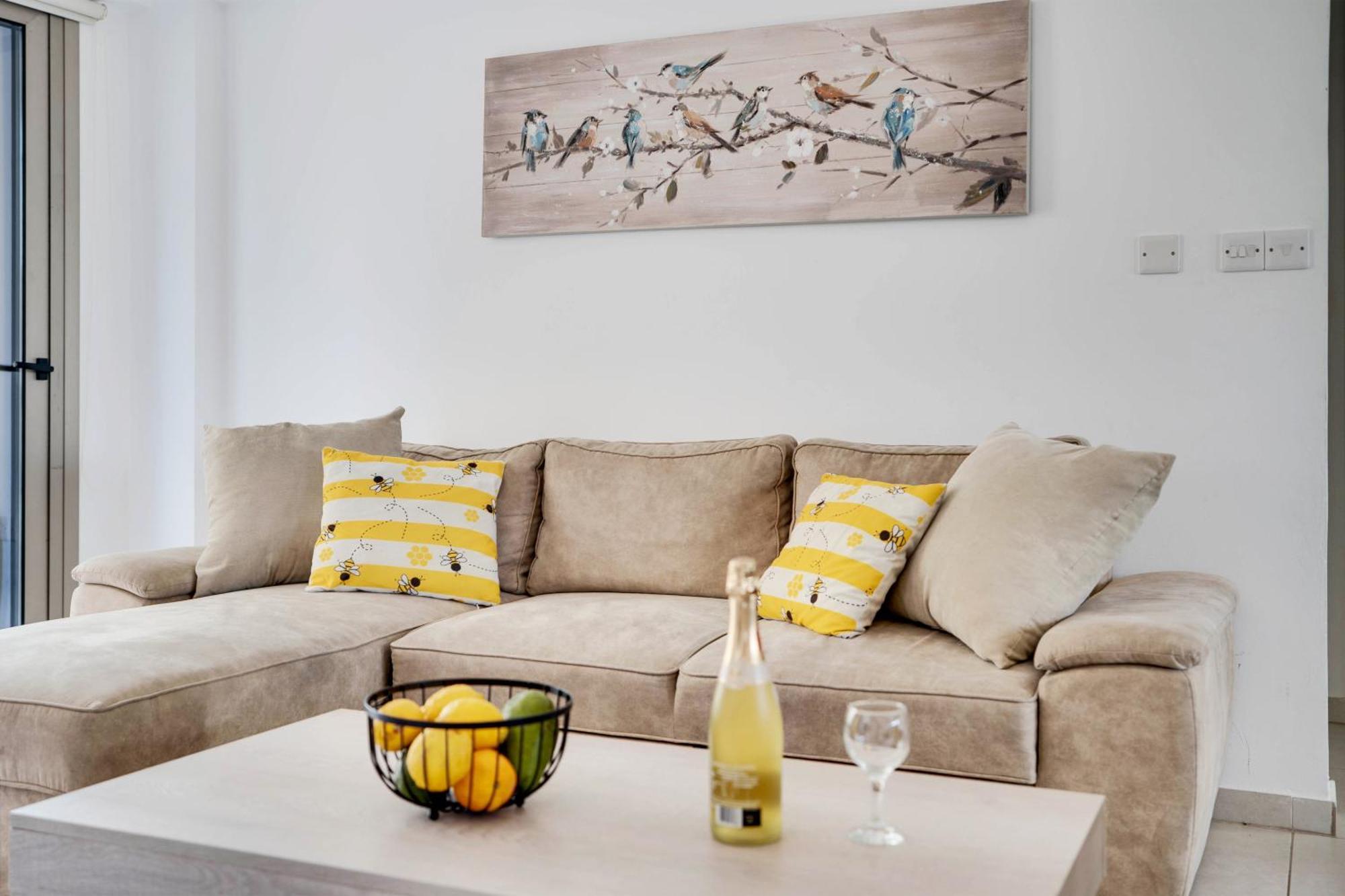 Lemon Paradise City Centre 200M From Beach Larnaca Exterior foto