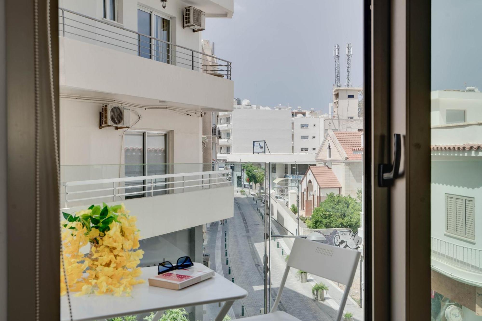 Lemon Paradise City Centre 200M From Beach Larnaca Exterior foto